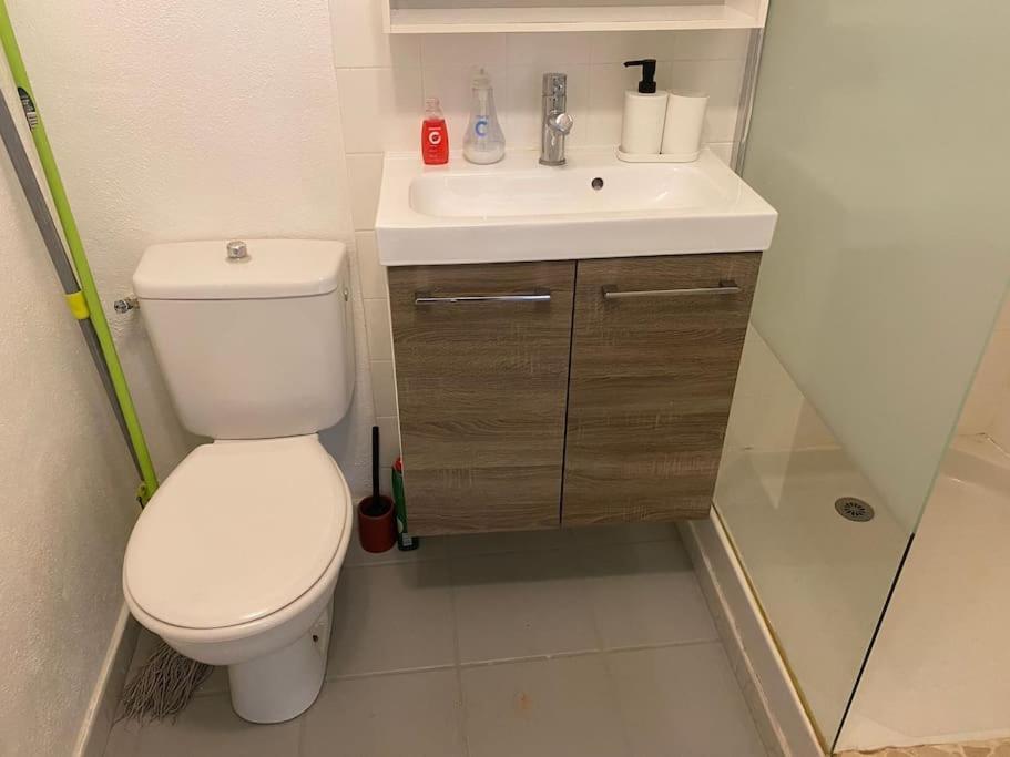 Le Saint-Lazare Appartement Au Calme Intra Muros أفينيون المظهر الخارجي الصورة